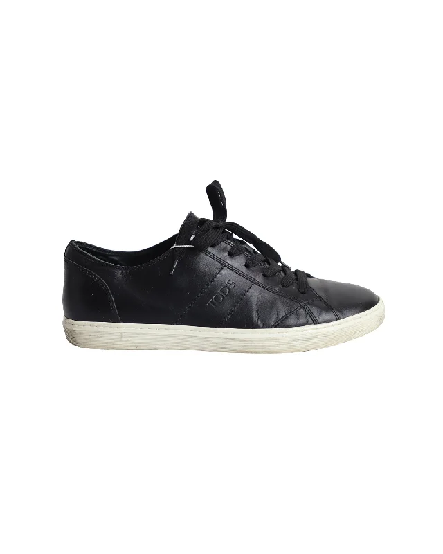 Tod's Low Top Sneakers in Black Leather