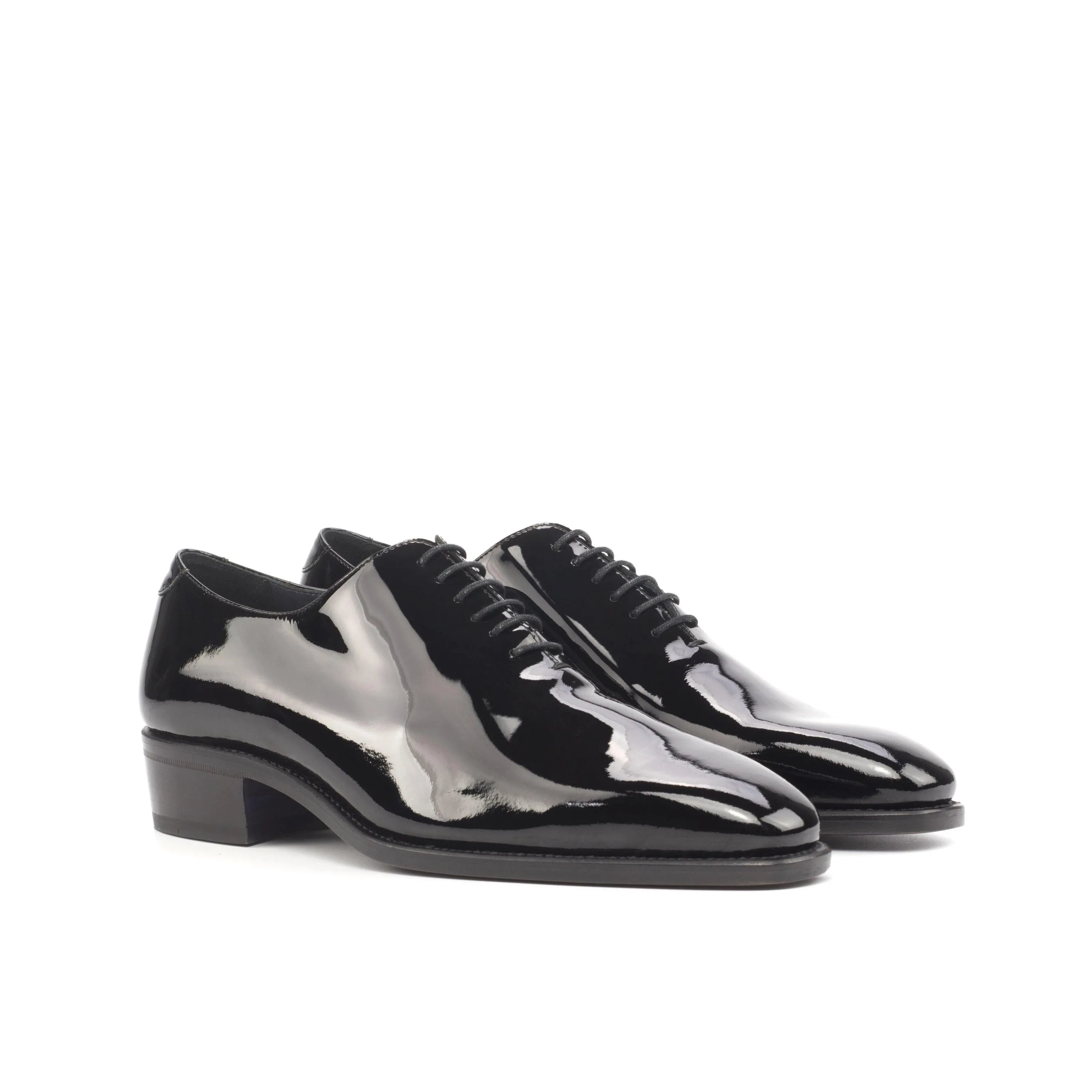 Proper Wholecut shoes