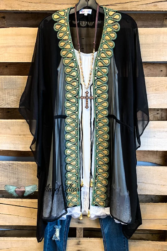 AHB EXCLUSIVE: ALL THAT YOU EVER DREAMED KIMONO - Black
